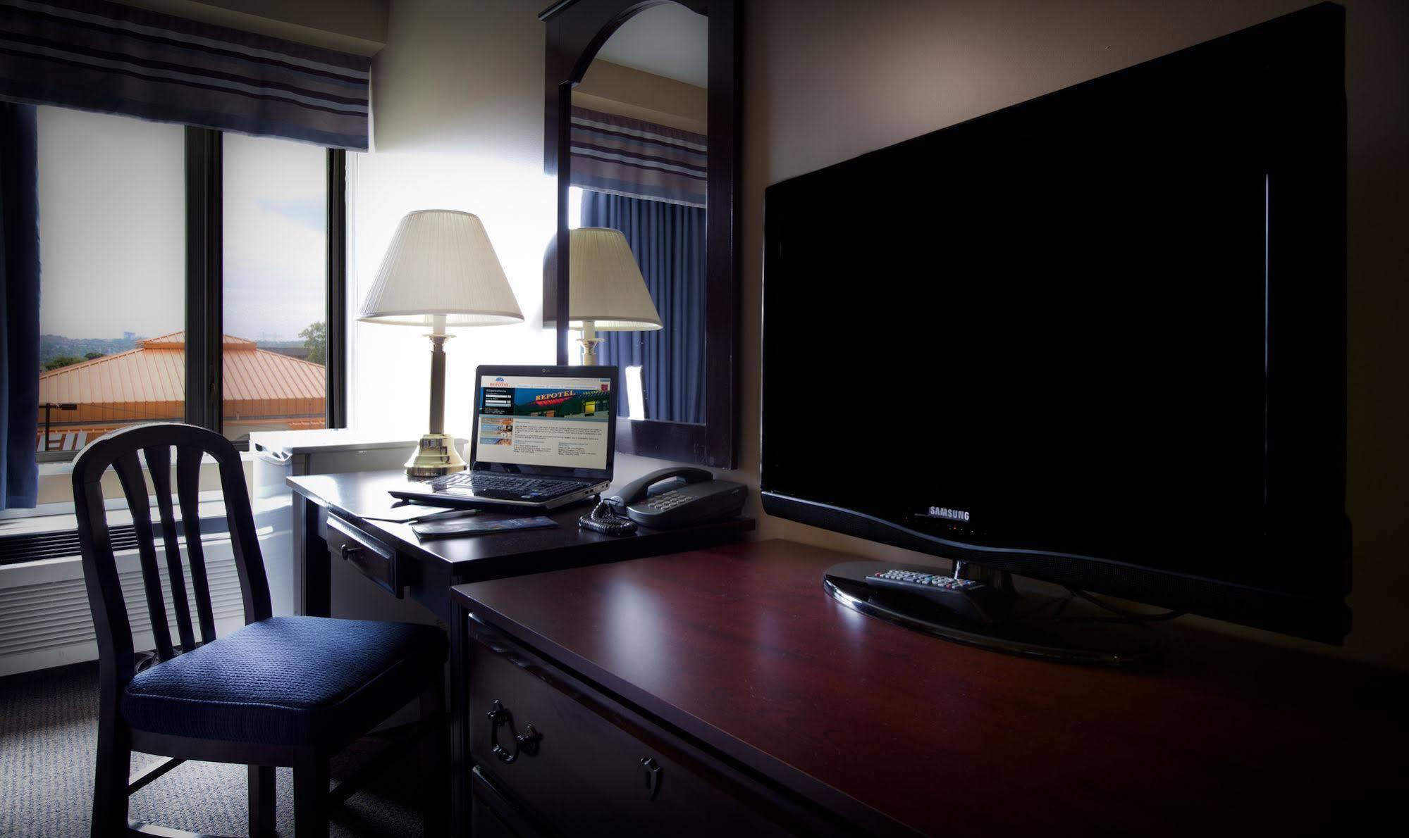 Repotel Aeroport Quebec Luaran gambar